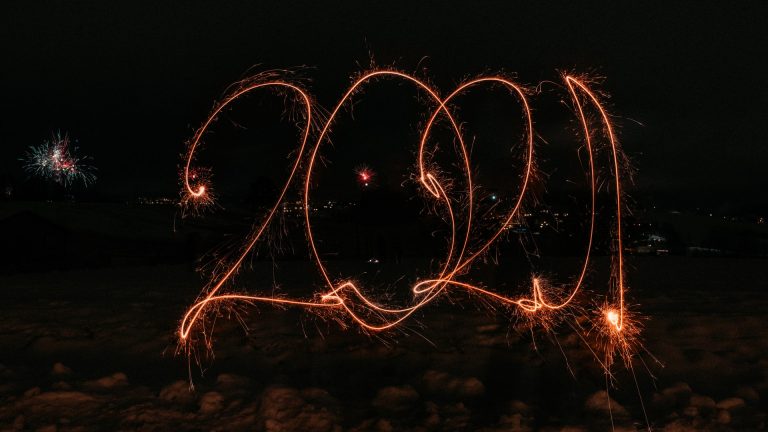 2021 drawn in lights