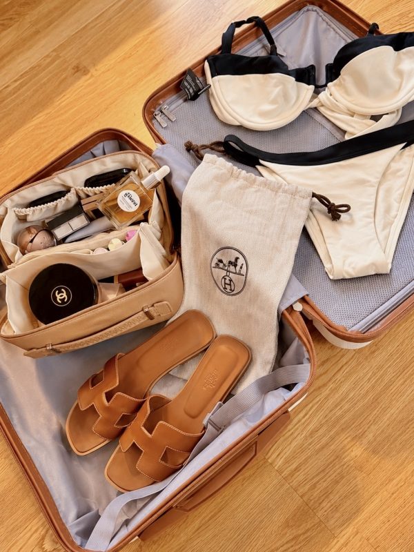 The Elegant Late Summer Vacation Packing List